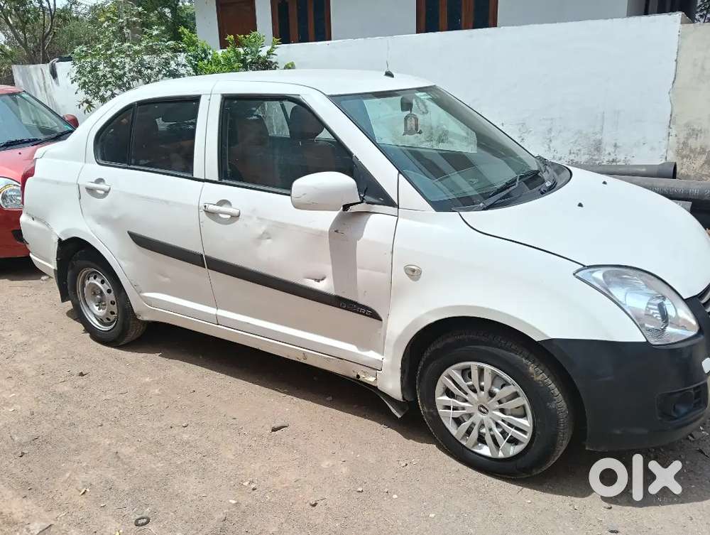 Maruthi Suzuki Swift Dzire Tour 2017 Model 1st Owner 4seel Tyres