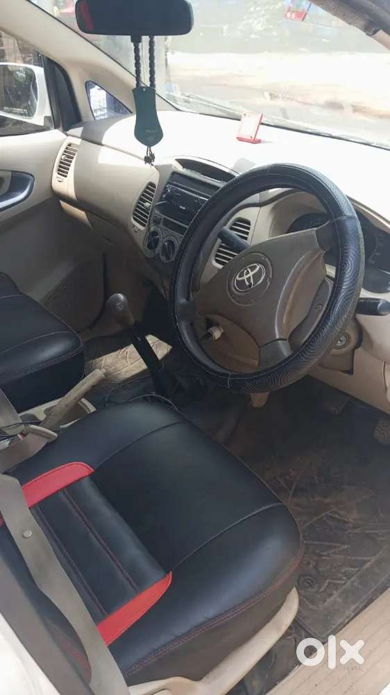 Toyota Innova 2008 Diesel 325000 Km Driven