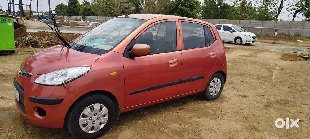 Hyundai I10 2010 Cng & Petrol 77350 Km Driven