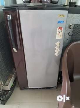 Second hand deals small fridge olx