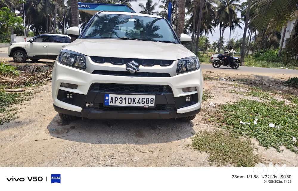Maruti Suzuki Brezza 2017 Diesel 105000 Km Driven