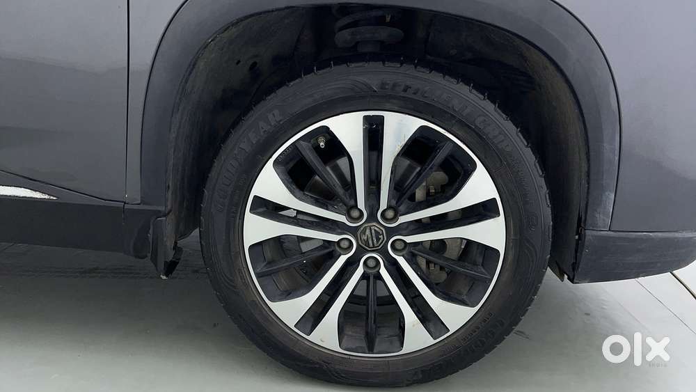 Mg Hector Plus 1.5 Sharp Turbo Cvt 6 Str, 2022, Petrol