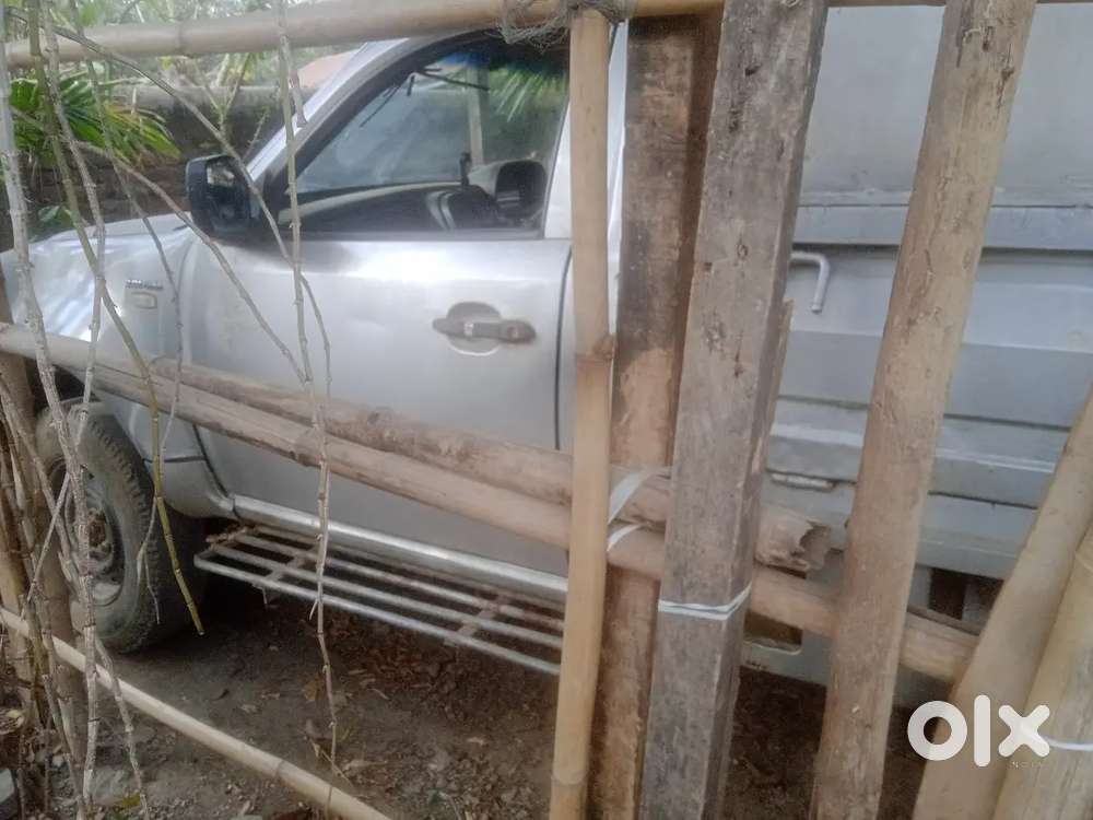 Good Running Condition Tata Xenon With Low Price