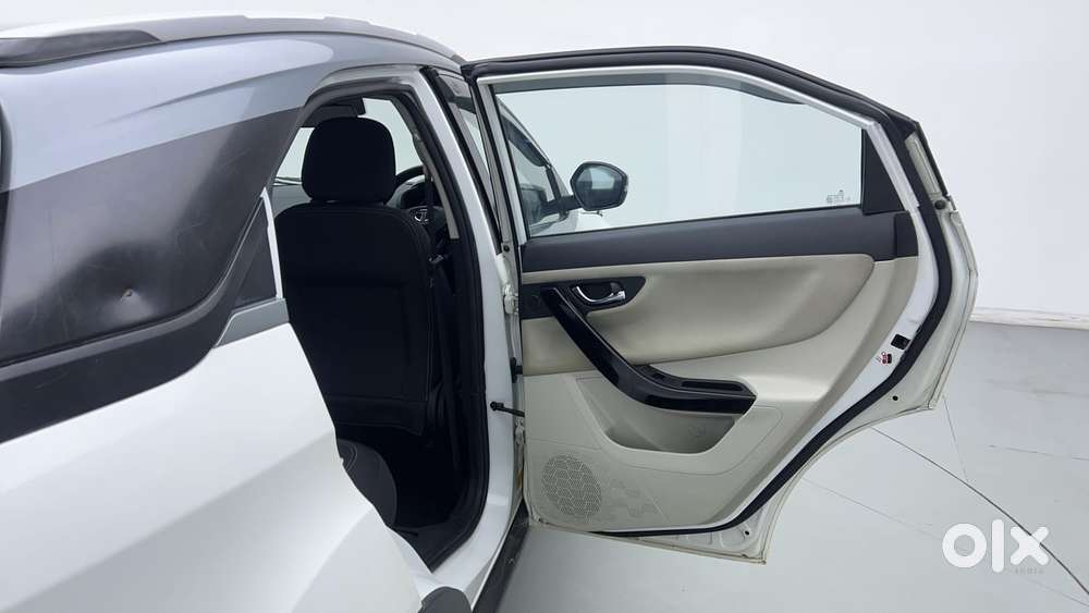 Tata Nexon 1.5 Revotorq Xz Plus (s), 2022, Diesel