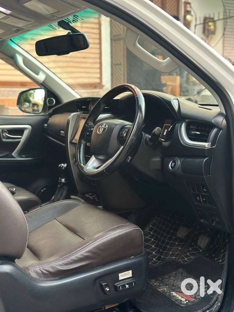 Toyota Fortuner 4x2 Mt 2.8 Diesel, 2019, Diesel
