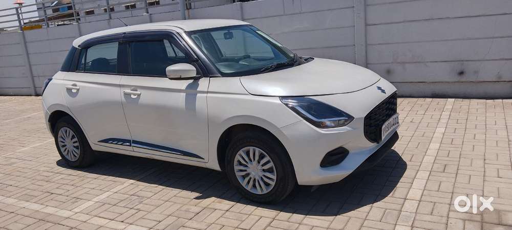 Maruti Suzuki New-gen Swift Vxi, 2024, Petrol