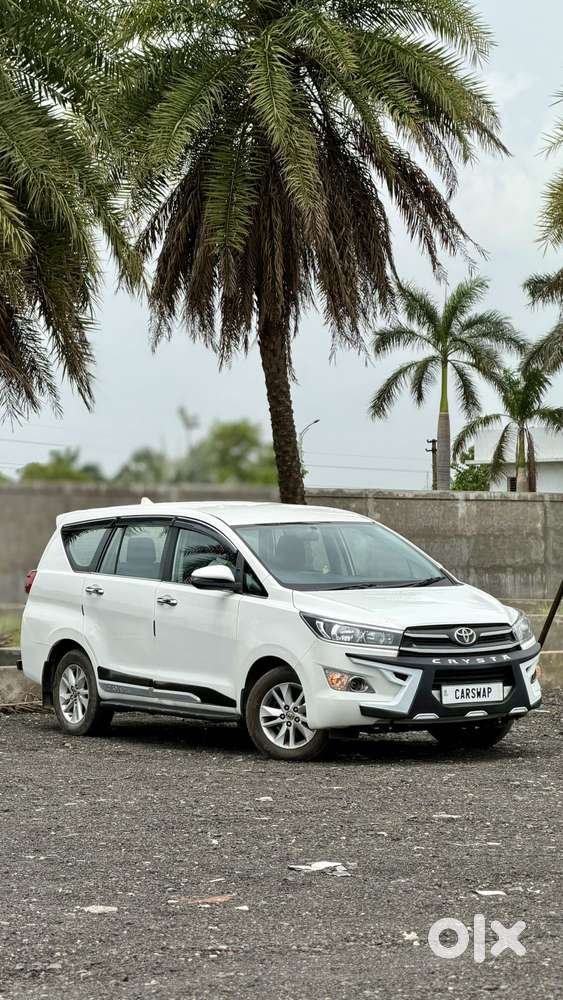 Toyota Innova Crysta 2.4 G Mt 8s, 2018, Diesel