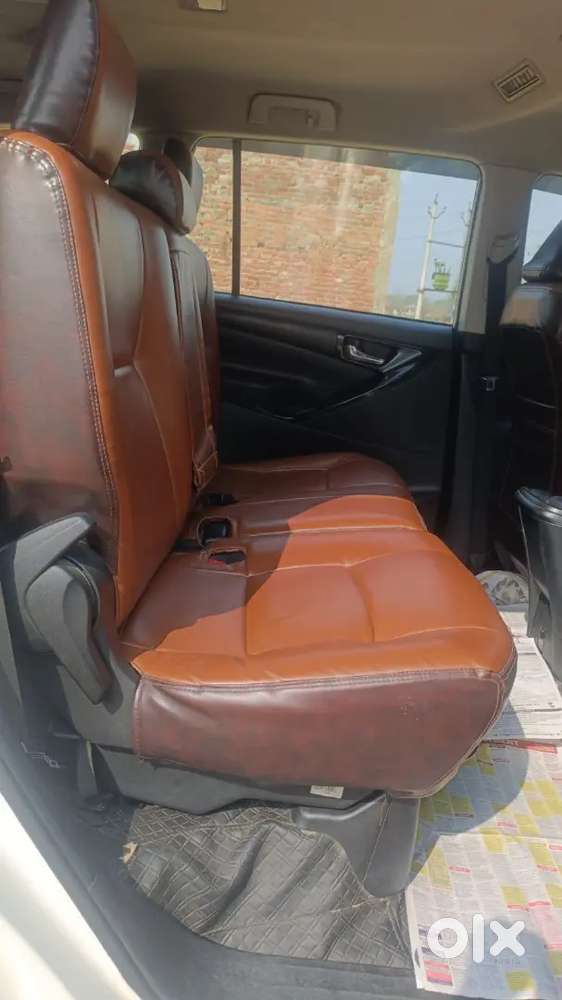 Toyota Innova Crysta 2019