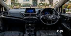 Altroz Xz+ Petrol 1.2 Rtn Dark Edition
