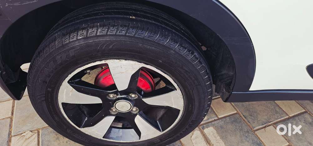 Tata Nexon 1.2 Revotron Xz Plus Dual Tone, 2019, Diesel