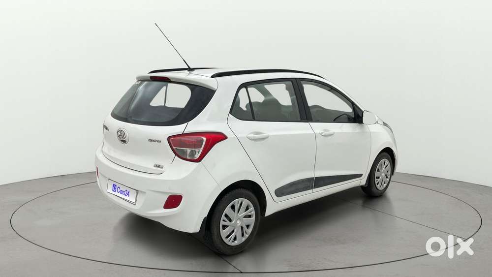 Hyundai Grand i10 Sportz 1.2 Kappa VTVT, 2015, Petrol