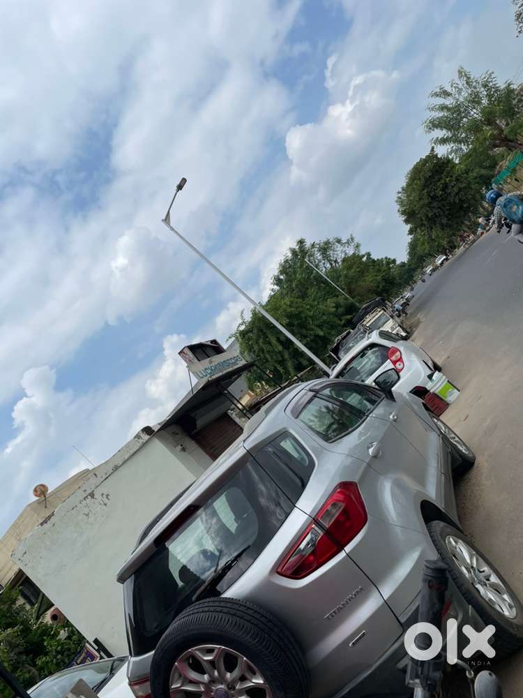 Ford Ecosport Petrol Manual 2014