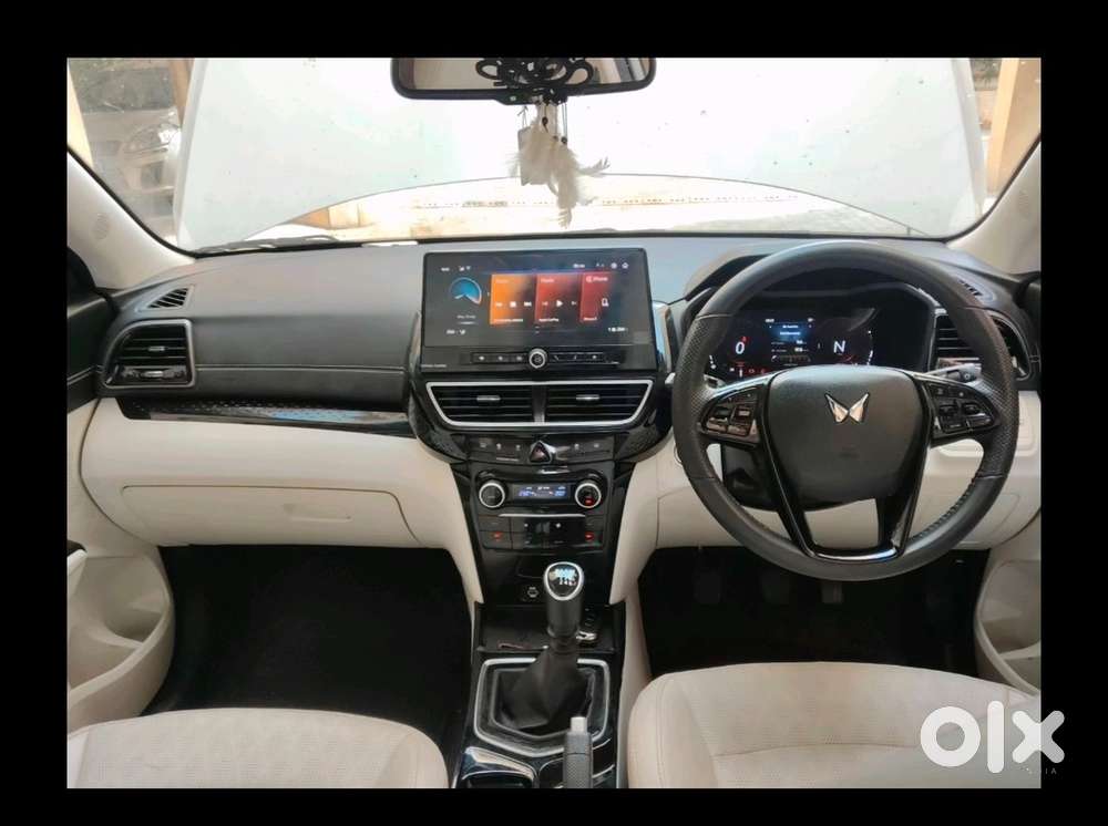 Mahindra Xuv 3xo 2024