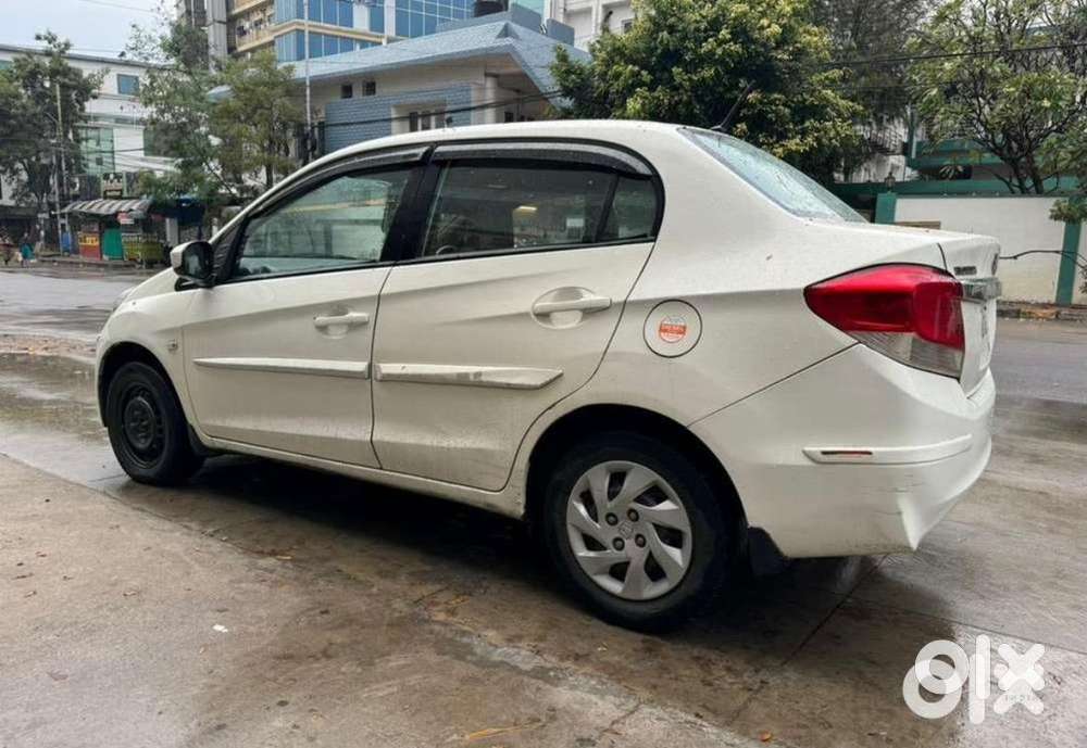 Honda Amaze 2013 Diesel Well Maintained