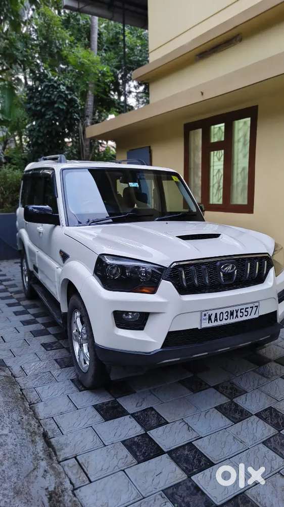 Mahindra Scorpio Classic 2016 Diesel Automatic