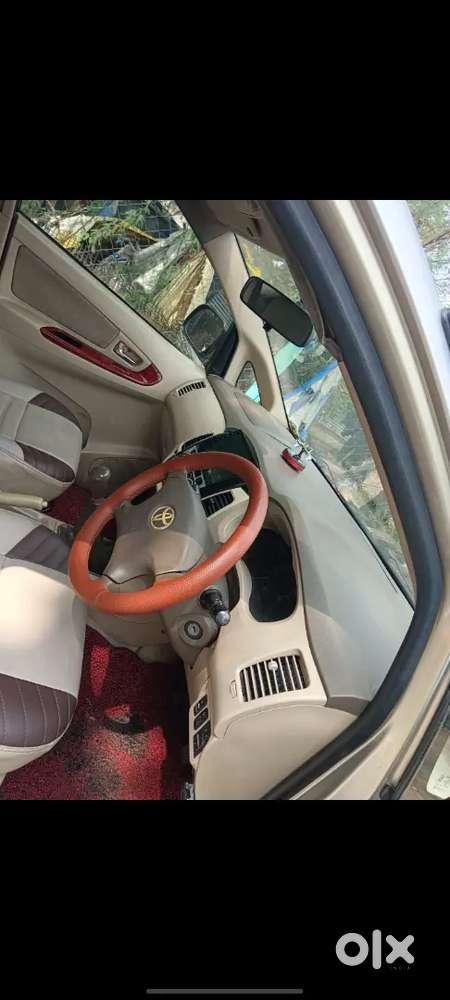 Toyota Innova 2.0 Petrol 2005