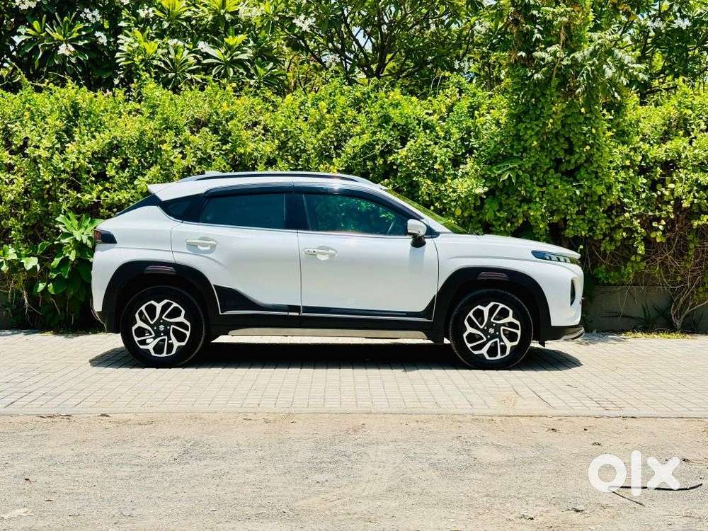 Maruti Suzuki Fronx Alpha 1.0l Turbo 6 At, 2024, Petrol