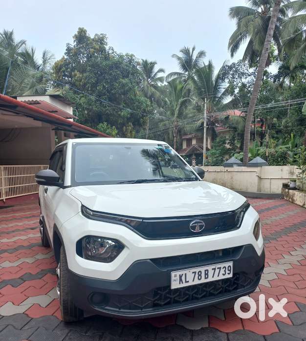 Tata Punch Pure 2022 Petrol