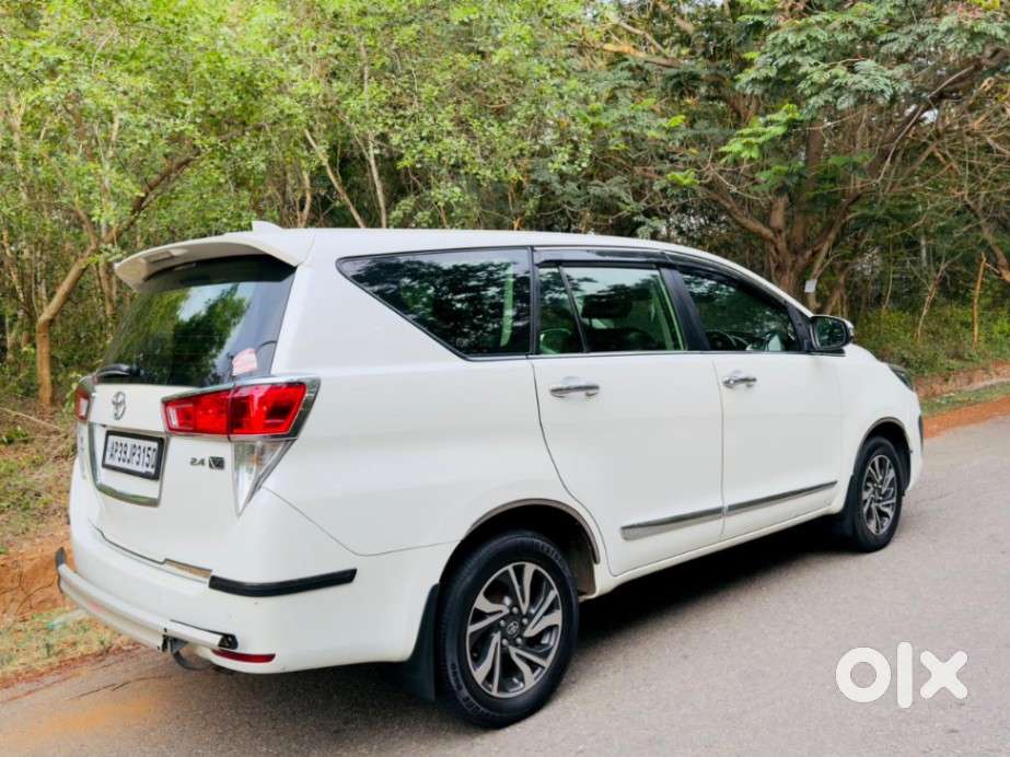 Toyota Innova Crysta 2.4 V, 2021, Diesel
