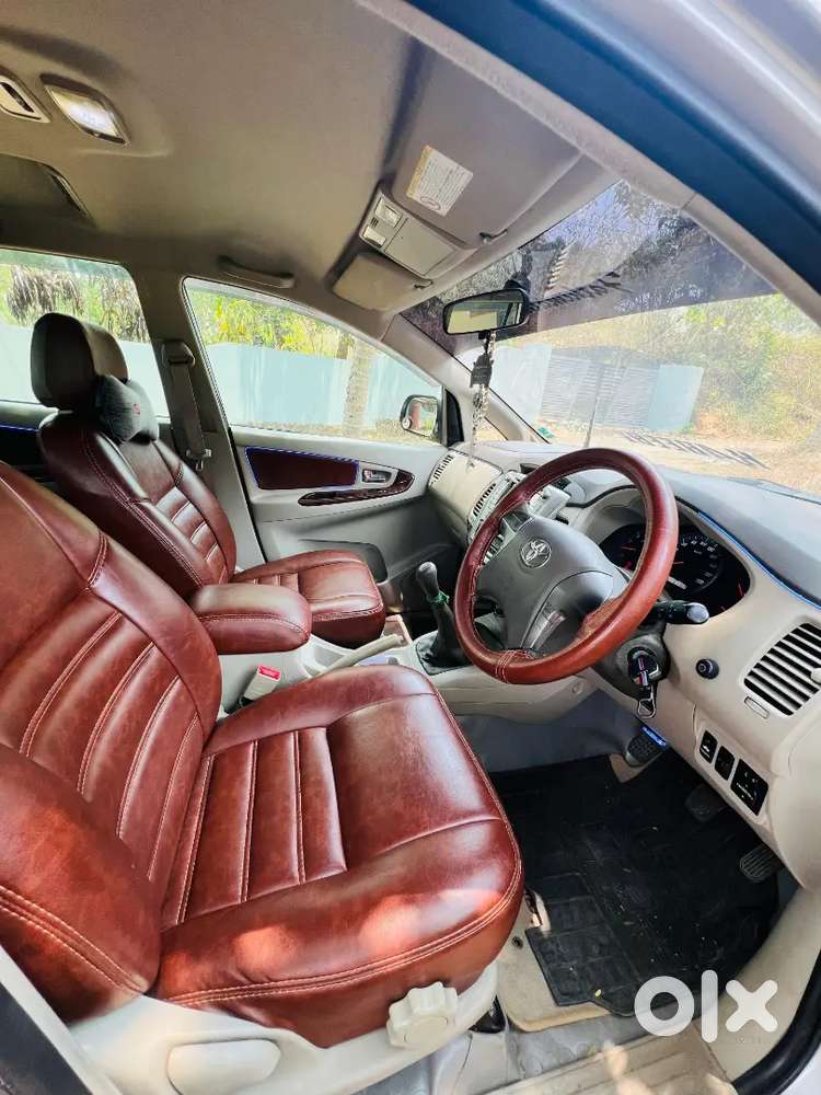 Toyota Innova 2013 Diesel Well Maintained