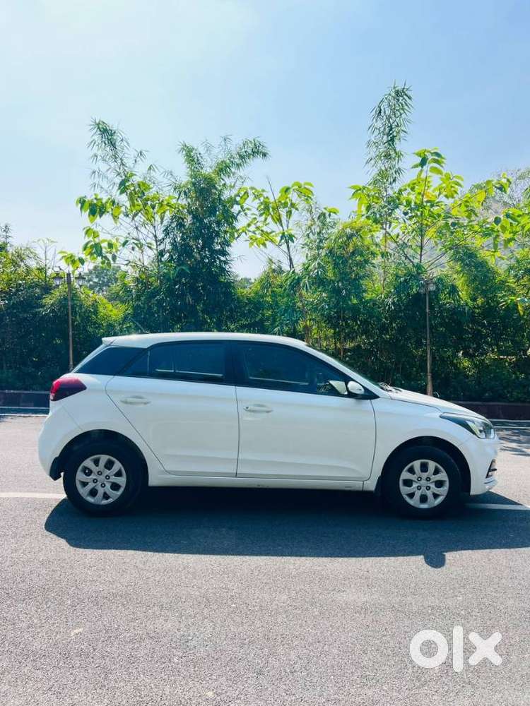 Hyundai I20 Sportz 1.2 Vtvt, 2018, Petrol
