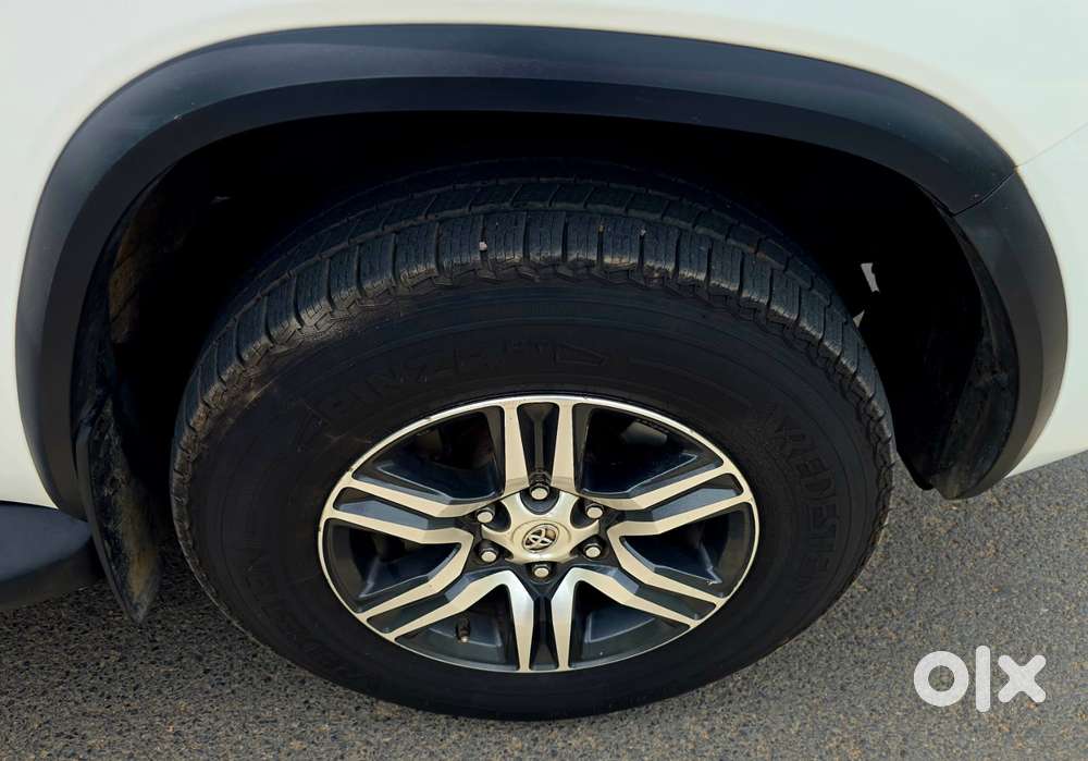 Toyota Fortuner 4x2 Mt 2.8 Diesel, 2021, Diesel