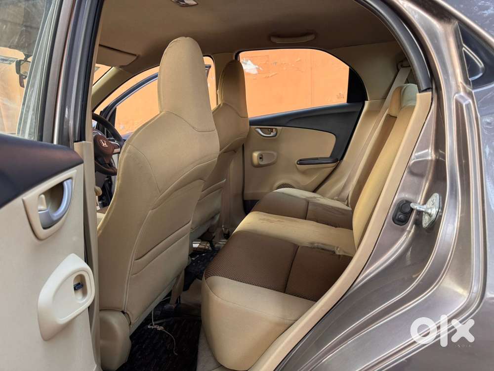 Honda Brio 2013-2016 Vx, 2013, Petrol