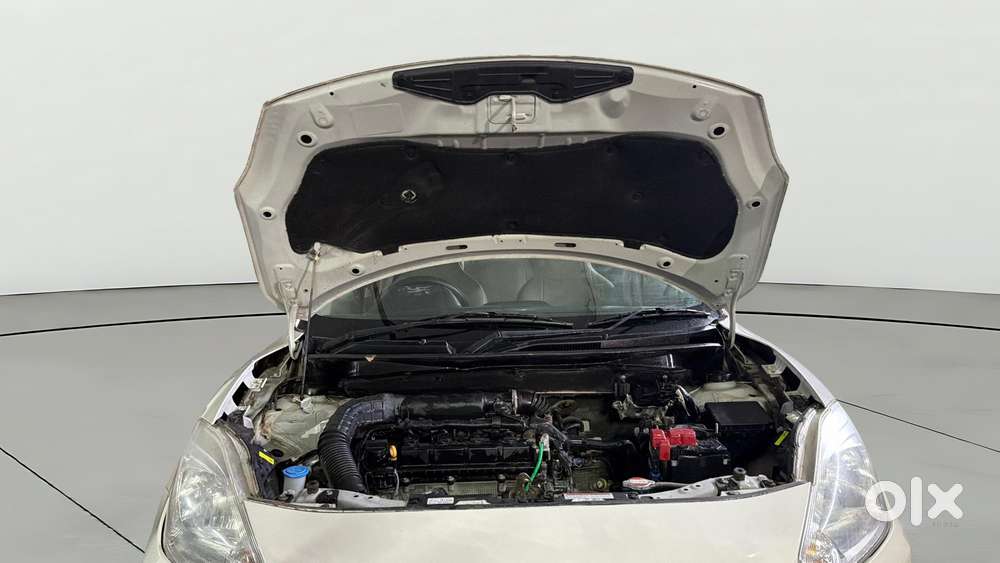 Maruti Suzuki Dzire 1.2 Lxi, 2022, Petrol