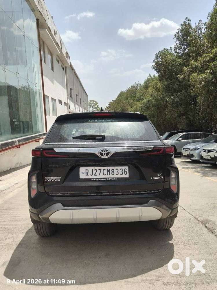 Toyota Urban Cruiser Hyryder V Hybrid Aero Edition, 2024, Petrol