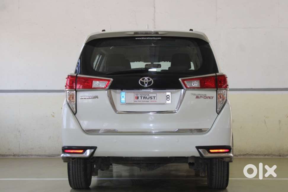 Toyota Innova Crysta Touring Sport 2.4 Mt, 2017, Diesel