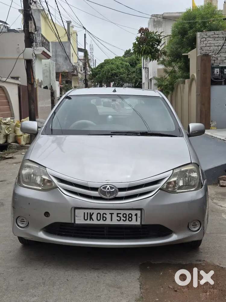 Toyota Etios Liva 2011 1.2 G