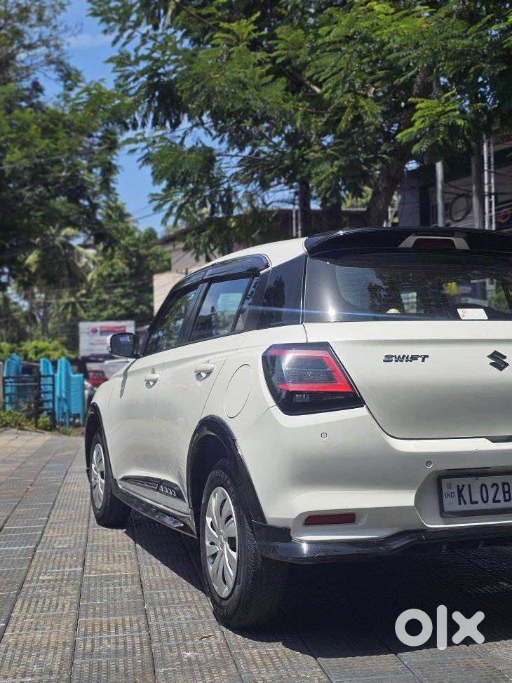 Maruti Suzuki Swift Vxi Ags, 2024, Petrol