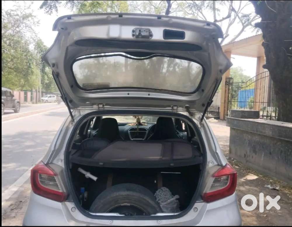 Tata Tiago Xt 2016 Petrol+cng (on Papers) - Faridabad Registered