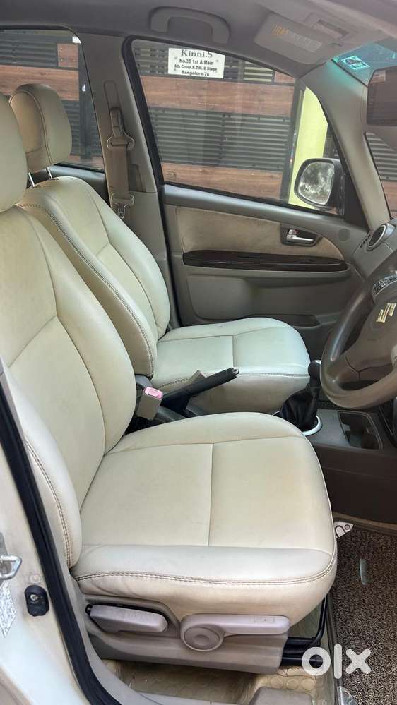 Maruti Suzuki Sx4 Zxi, 2012, Petrol