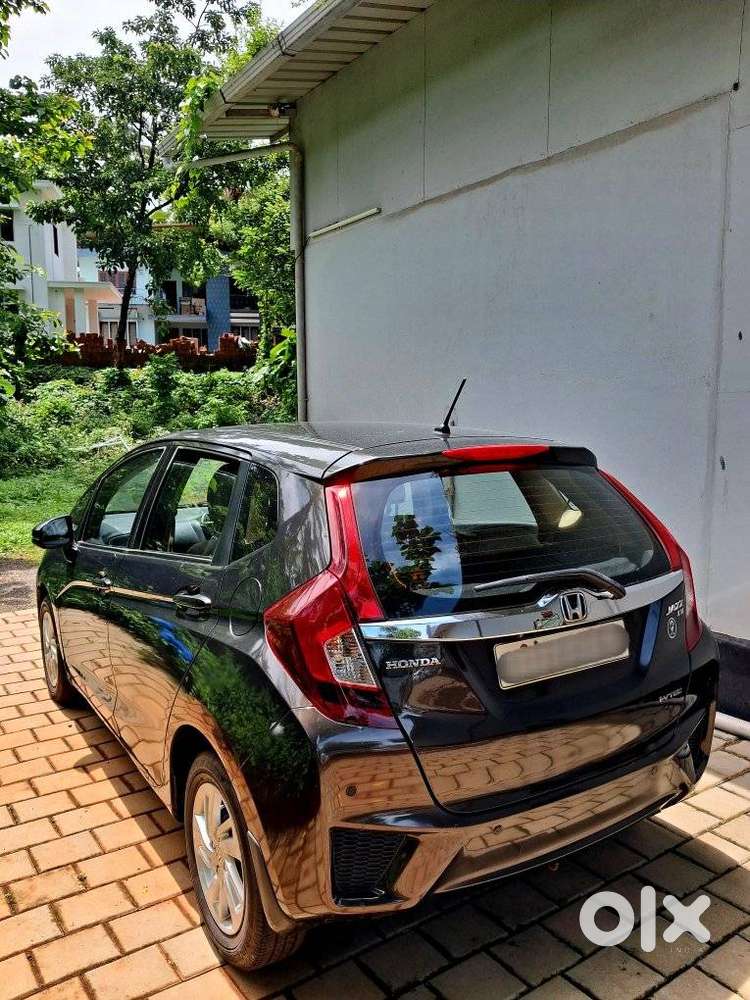 Honda Jazz V Cvt, 2016, Petrol