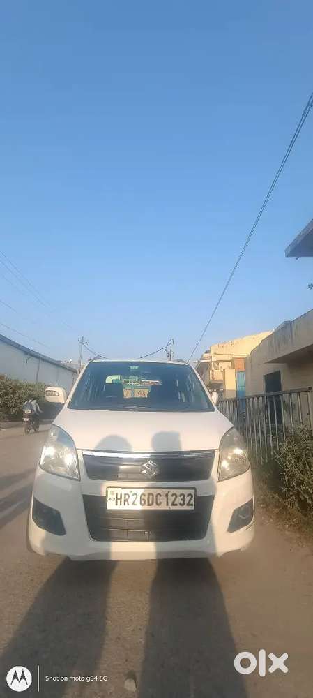 Maruti Suzuki Wagon R Lxi 2017 ,alloy Wheel Touch Screen Center Lock