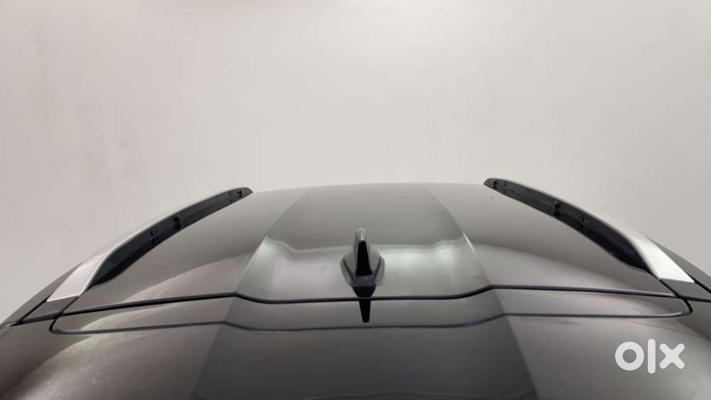 Nissan Magnite 1.0 Xv Premium Dual Tone, 2024, Petrol