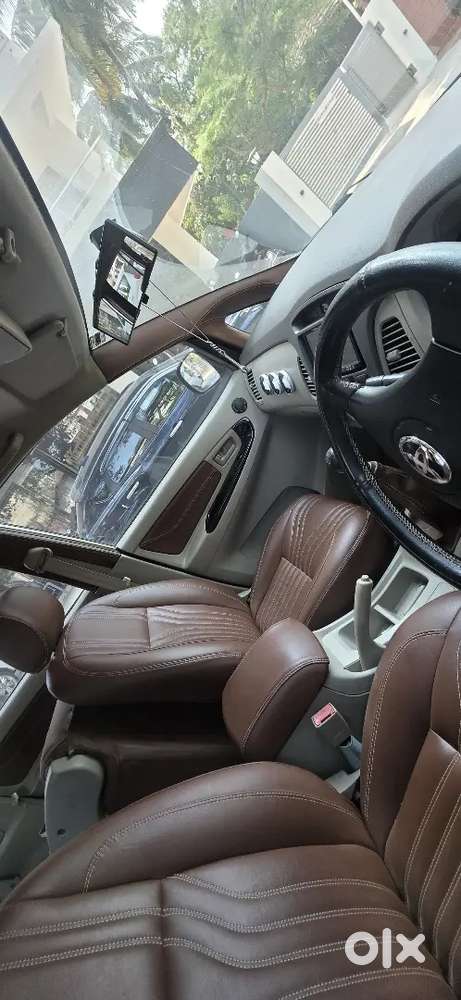 Im Selling My Innova  Geniune 46500 Run Its G Version