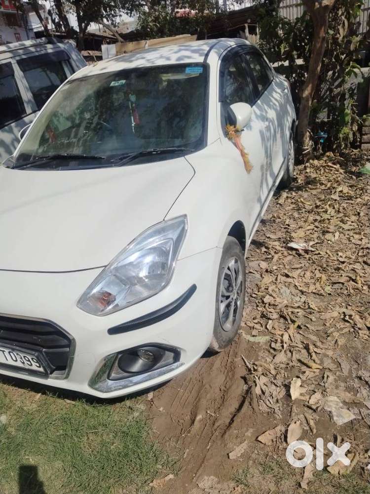Maruti Suzuki Dzire 1.2 Vxi, 2022, Petrol