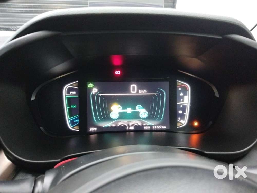 Maruti Suzuki Grand Vitara 1.5 Zeta Plus Intelligent Hybrid Ecvt, 20..