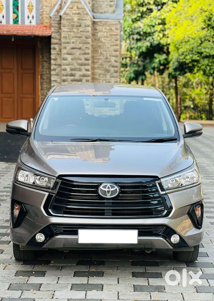 Toyota Innova Crysta [2020-ongoing] 2.4 Gx At 7 Str, 2022, Diesel
