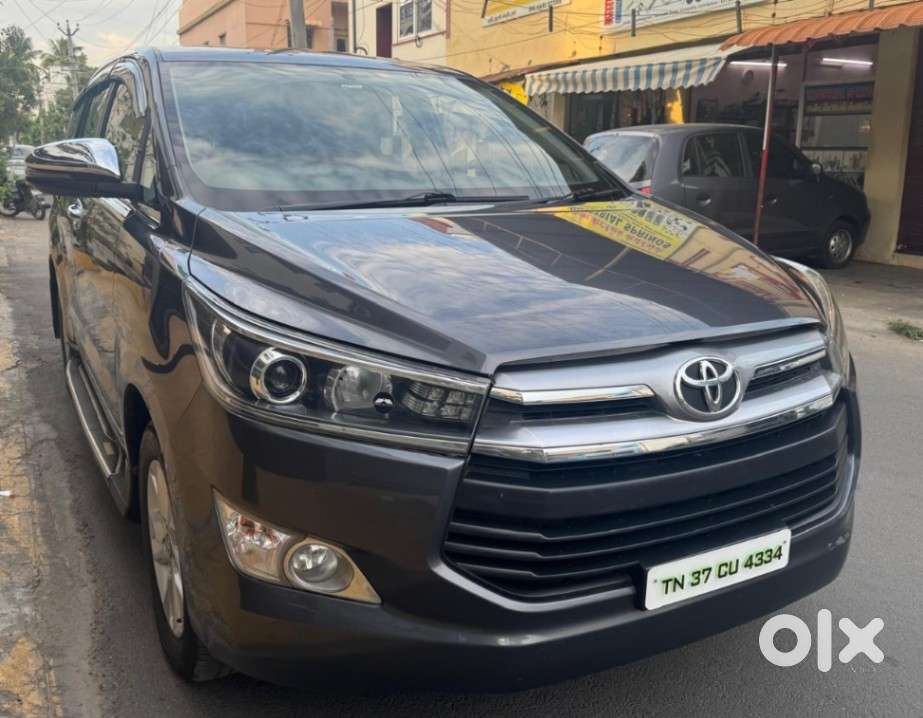 Toyota Innova Crysta 2.4 V, 2017, Diesel