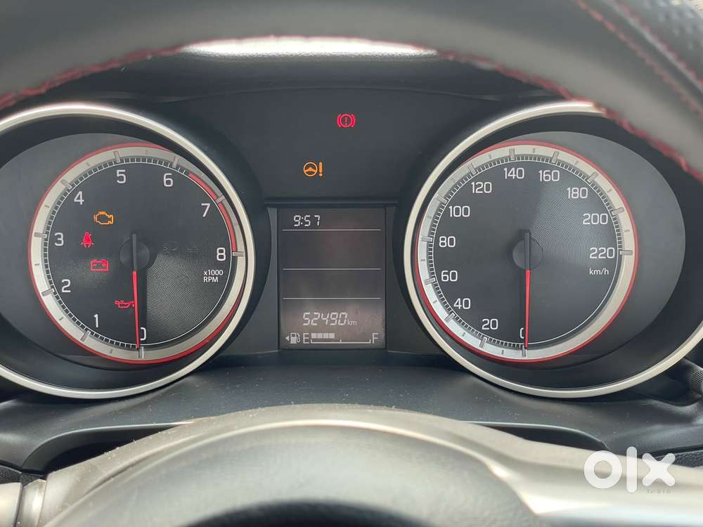 Maruti Suzuki Swift Vxi Iss Petrol, 2021, Petrol