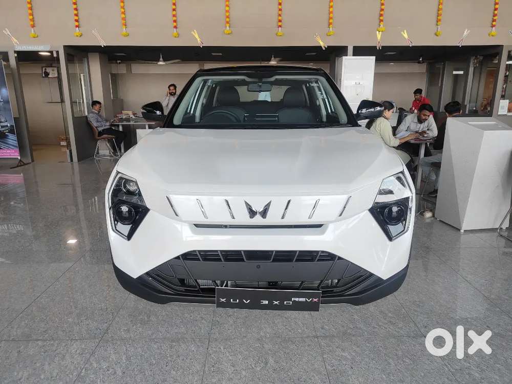 Mahindra Xuv 3xo 2026 Manual All Variant Colour Available