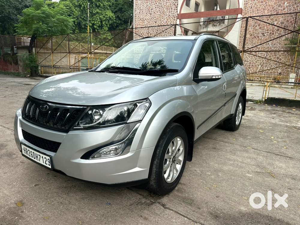 2017 Mahindra Xuv500 Diesel W10 Auto Diesel Sunroof