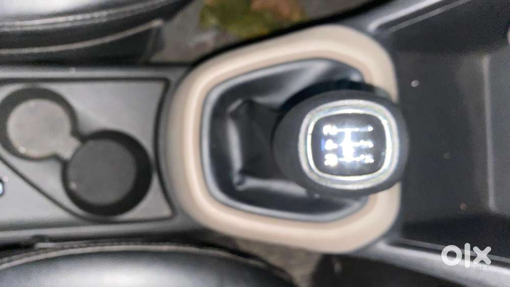 Hyundai Grand I10 1.2 Kappa Asta At Vtvt, 2016, Petrol