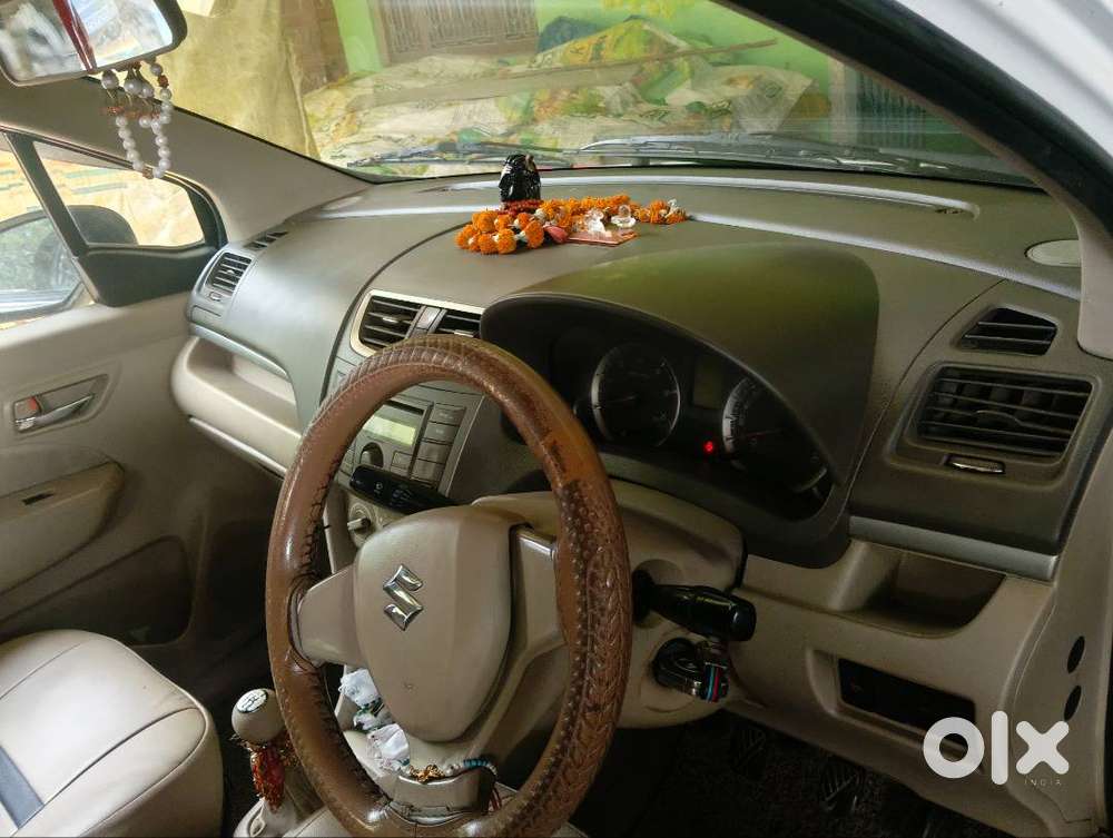 Maruti Suzuki Ertiga 2015 Diesel 190000 Km Driven