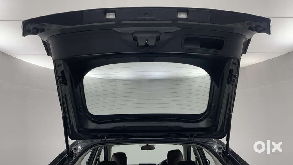 Tata Curvv Creative 1.2 Revotron Petrol 6mt, 2024, Petrol