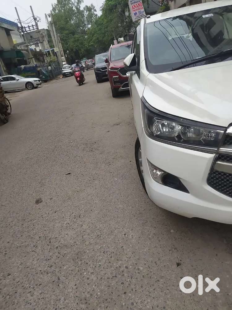 Toyota Innova Crysta 2016 Car