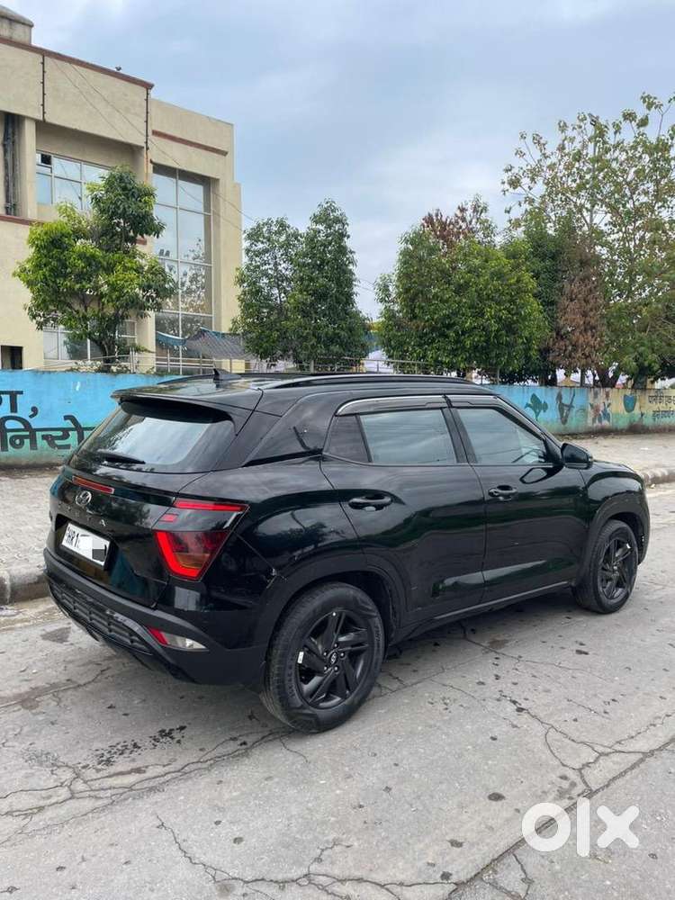 Hyundai Creta Petrol Sunroof 8/2023 S+ Knight Edition